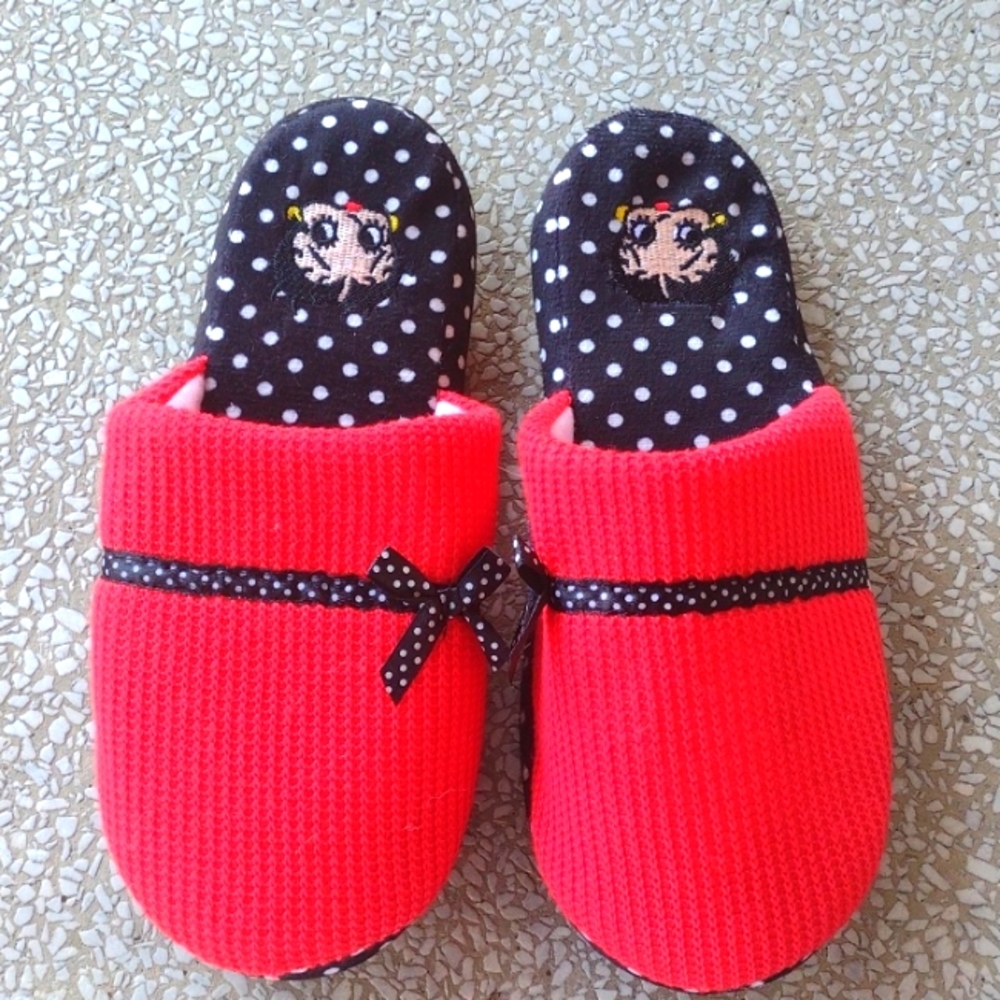 Plush Betty Boop Slippers